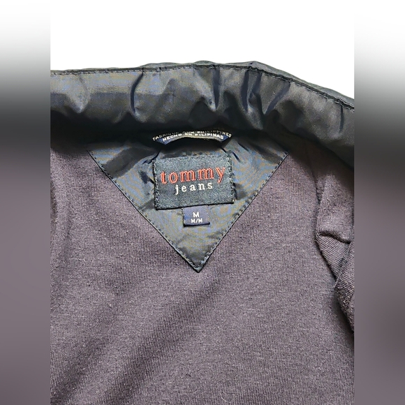 Tommy Hilfiger Navy Windbreaker with Red and White Accents Tommy Jean Medium - Picture 6 of 7